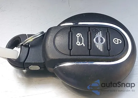 2018 Mini Countryman Cooper из США, поврежденный, VIN WMZYS7C30J3E07458